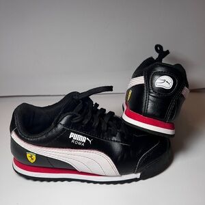 Puma Ferrari Kids 12 Black and White Sneakers size 12 C